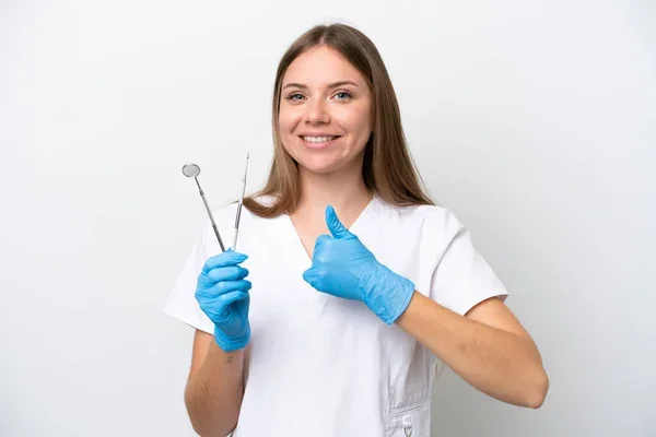 mujer odontóloga sonriendo