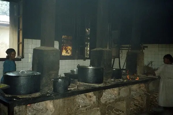 aire contaminado dentro de una casa en Chile