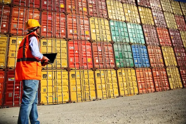 Cómo optimizar el proceso de importación a Bolivia