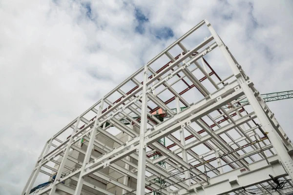 Usos de las estructuras metálicas