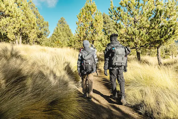 Caminata al aire libre
