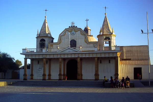 Santuario del pueblo de La Tirana, en la Región de Tarapacá