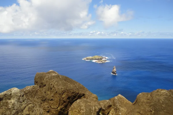 Islotes Motu Nui, Motu Iti y Motu Kau Kau vistos desde Orongo, en Rapa Nui